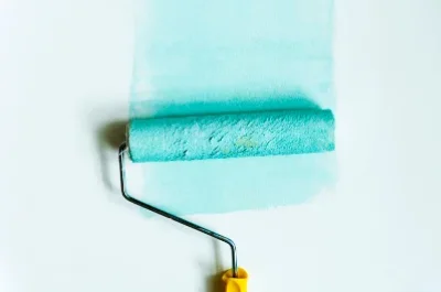 Peinture intérieure à Faux-Mazuras — murs, plafonds et boiseries